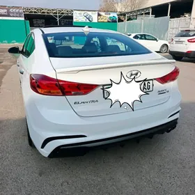 Hyundai Elantra 2018