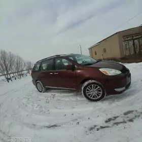 Toyota Sienna 2004