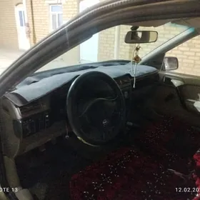 Opel Vectra 1990