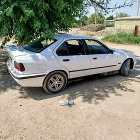 BMW 320 1994