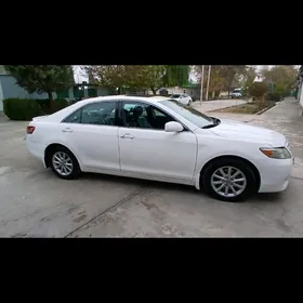 Toyota Camry 2010