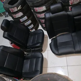 БМВ  сиденья салон