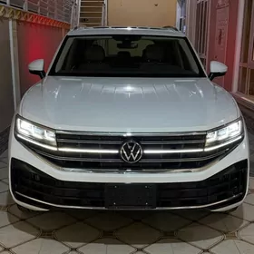 Volkswagen Touareg 2024