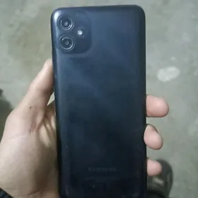 Samsung a04e