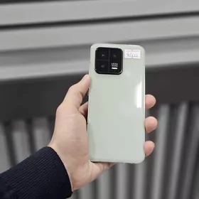 Xiaomi 13