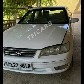 Toyota Camry 1998