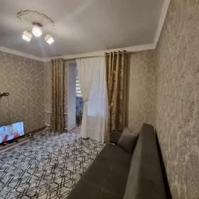 1 kom 2 edilen 4 mkr