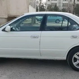 Nissan Sunny 1998