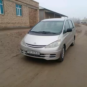 Toyota Previa 2003