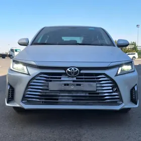 Toyota Yaris 2025