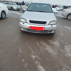 Opel Astra 2002