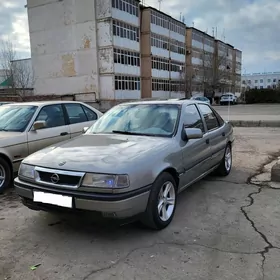 Opel Vectra 1990