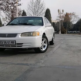 Toyota Camry 1997