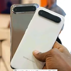 Tecno Spark Slim   