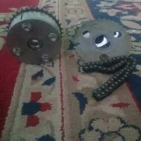 Тойота     ванус.