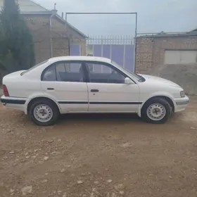 Toyota Tercel 1996