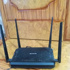 Tenda router 305