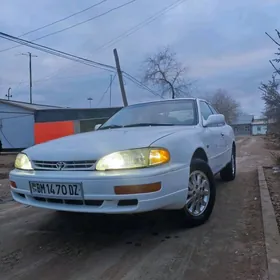 Toyota Camry 1993
