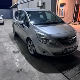 Opel Meriva 2013