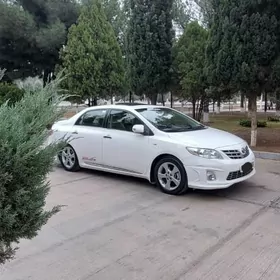 Toyota Corolla 2013