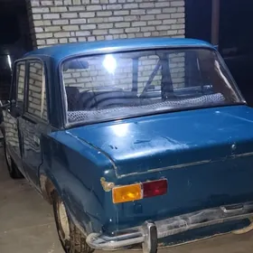 Lada 2104 1990