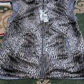 Yenis iki yuzunde geyilyan