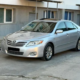 Toyota Camry 2010