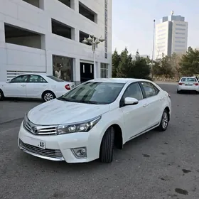 Toyota Corolla 2015