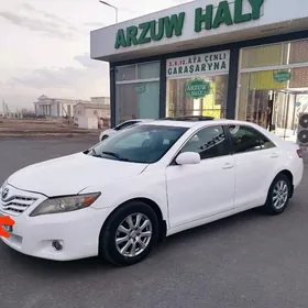 Toyota Camry 2011