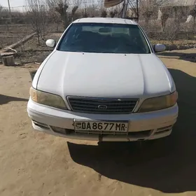 Nissan Cefiro 1995