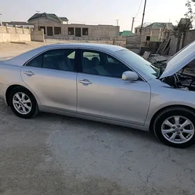 Toyota Camry 2010