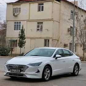 Hyundai Sonata 2021