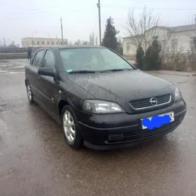 Opel Astra 2003