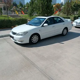 Toyota Camry 2005