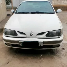 Renault Megane 2 1999