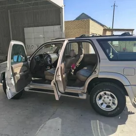 Toyota 4Runner 1999
