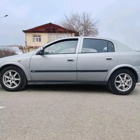 Opel Astra 2002