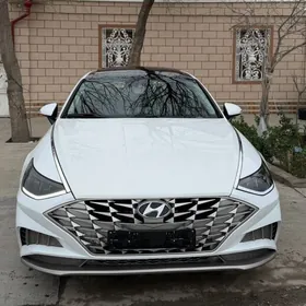 Hyundai Sonata 2020
