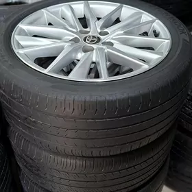 2022 Camry R18 Angar