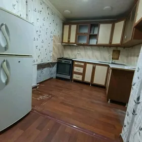 4 мкр, 2 комн, 1 этаж