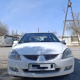 Mitsubishi Lancer 2004