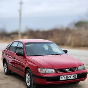 Toyota Carina 1995