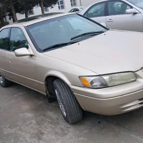 Toyota Camry 1999
