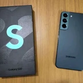 Samsung S22 8/256gb