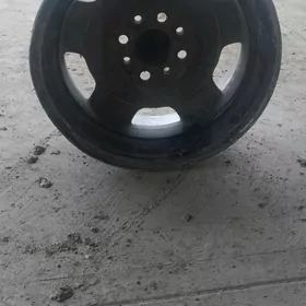 diska onsyk bar jan edin