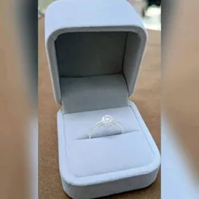 Kümüş tektaş ÿüzük