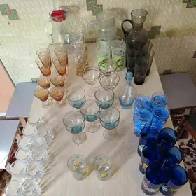 графины и стаканы