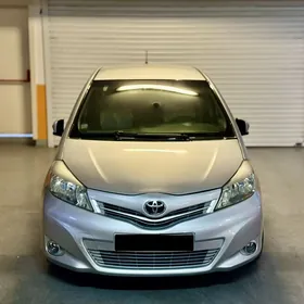 Toyota Yaris 2014