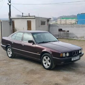 BMW 525 1993