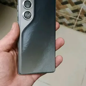 Tecno Camon 40 obmen